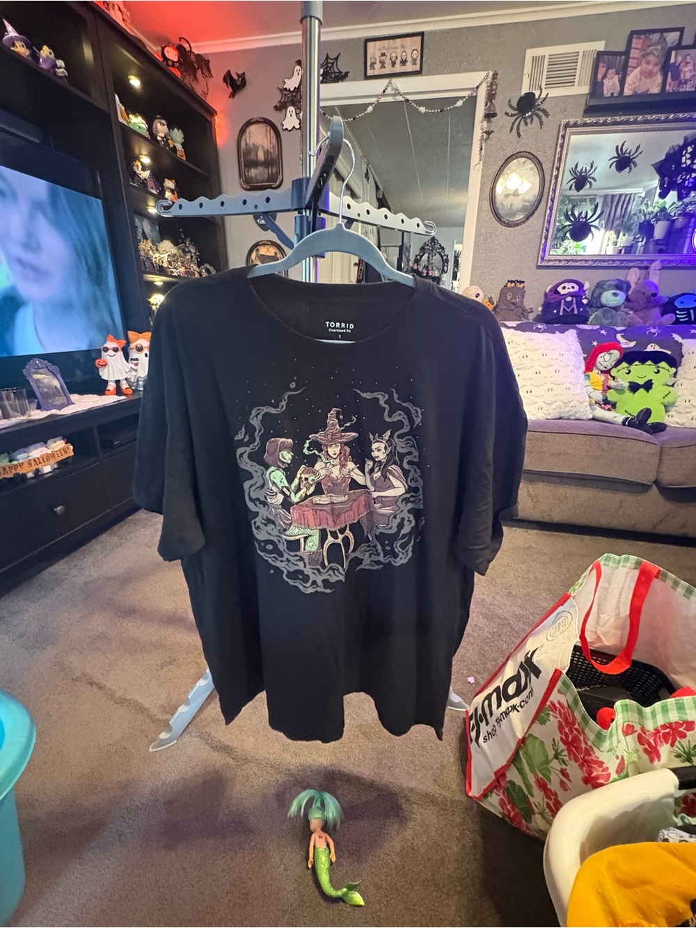 Torrid black Witchy Graphic T-Shirt